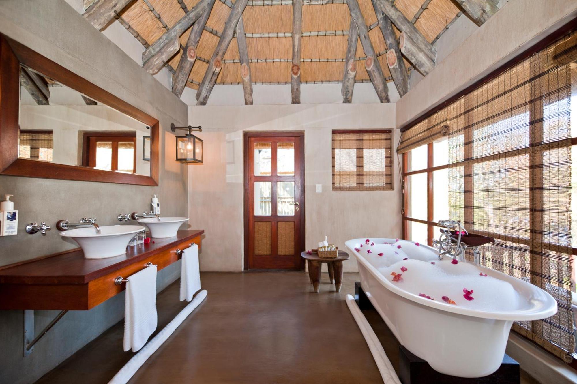 Divava Okavango Resort & Spa Bagani ภายนอก รูปภาพ
